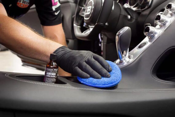 Ceramic Pro Leather Skinnbehandling interiør Aura Bilpleie | Rogaland | Stavanger | Sandnes | Ålgård